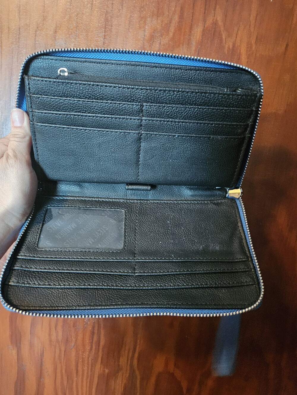 Steve Madden Blue Zip-Around Wristlet Wallet - Picture 2 of 3